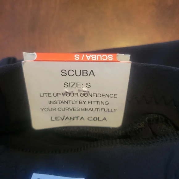 Maze Collection Slimming Pants - Picture 6 of 7